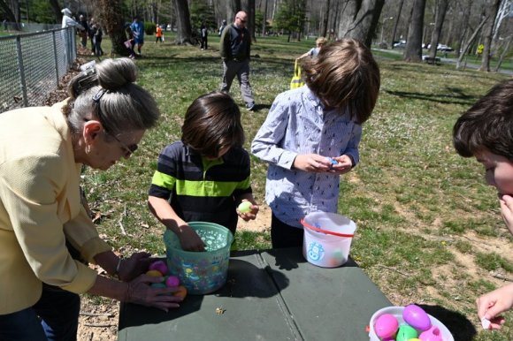 2023-09-09_Lions_Easter_Egg_Hunt_JAK_1918