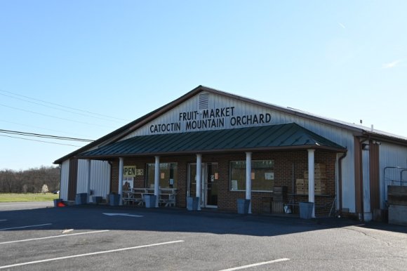 2023-04-02_Orchard_JAK_1860